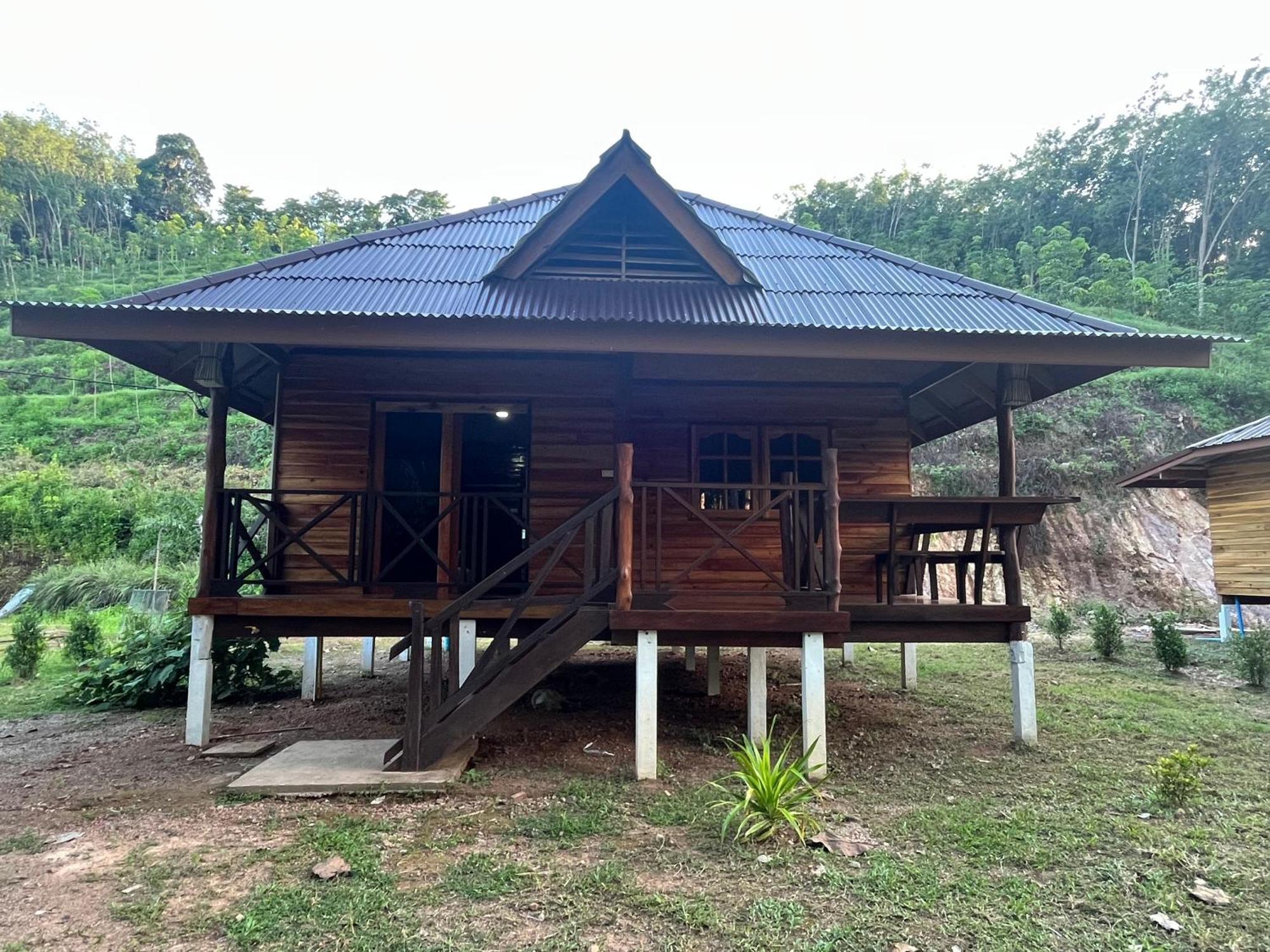 Koh Jum Home Stay Exteriör bild