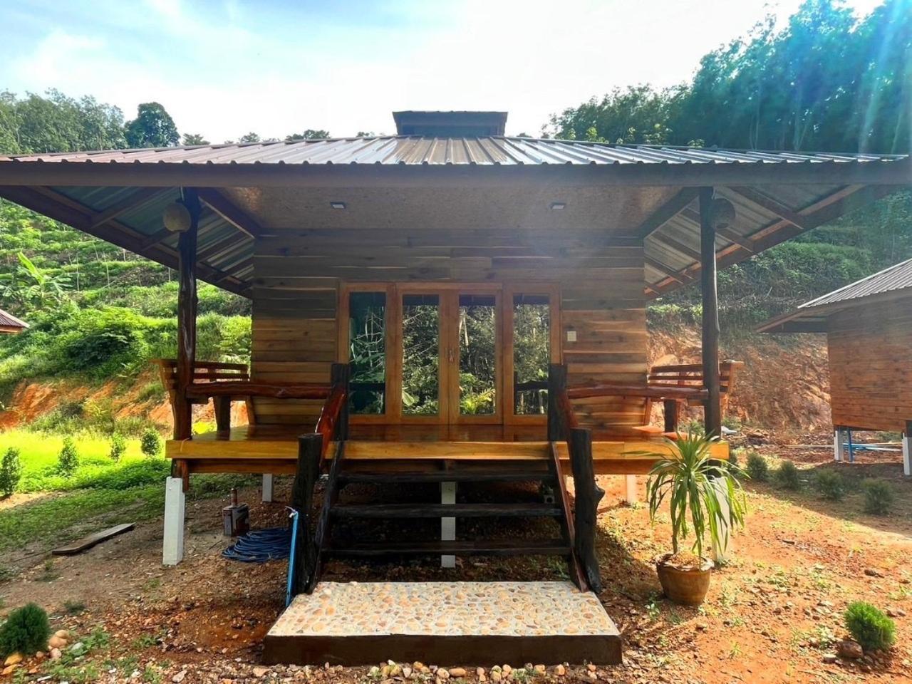 Koh Jum Home Stay Exteriör bild