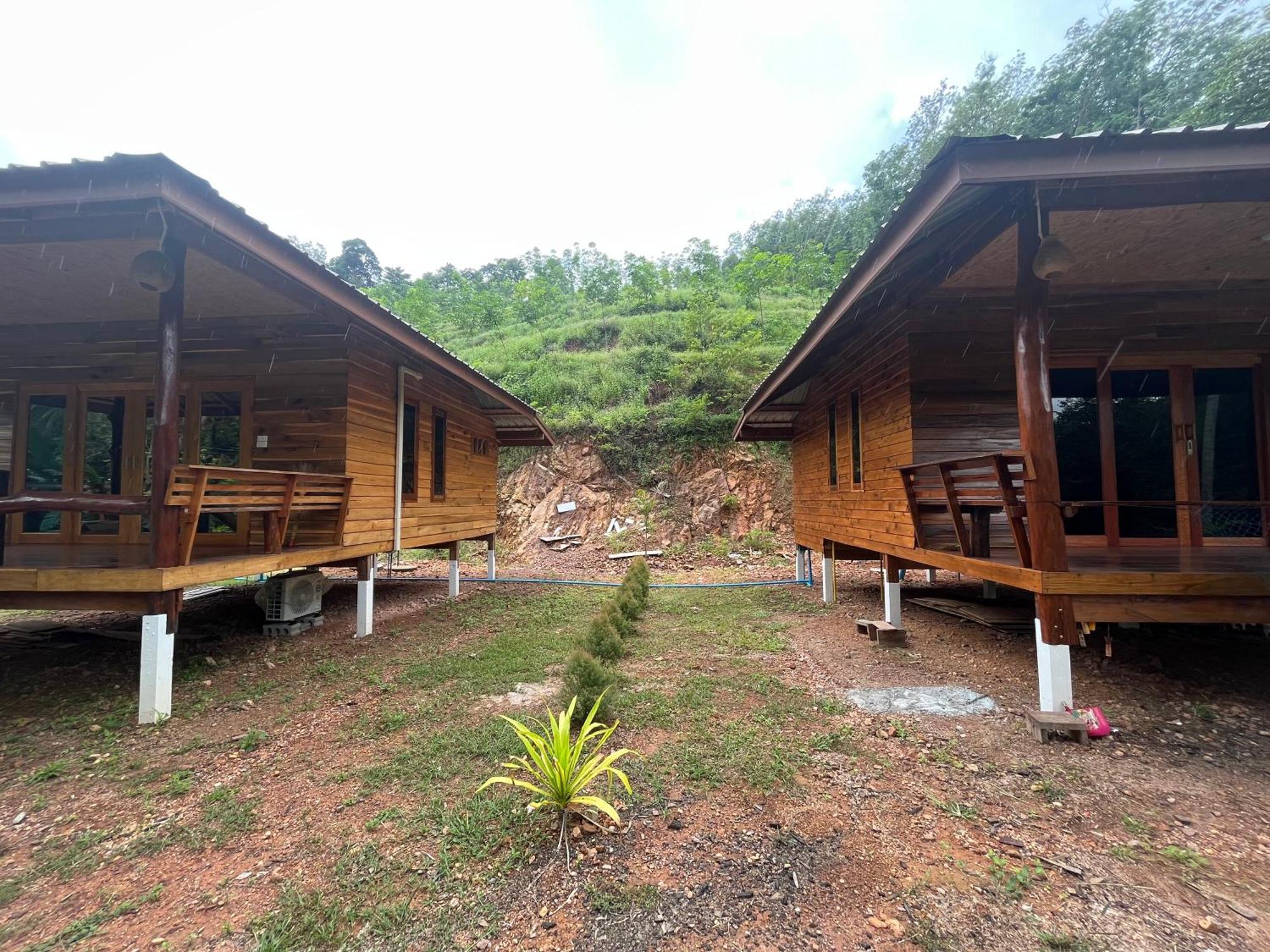 Koh Jum Home Stay Exteriör bild