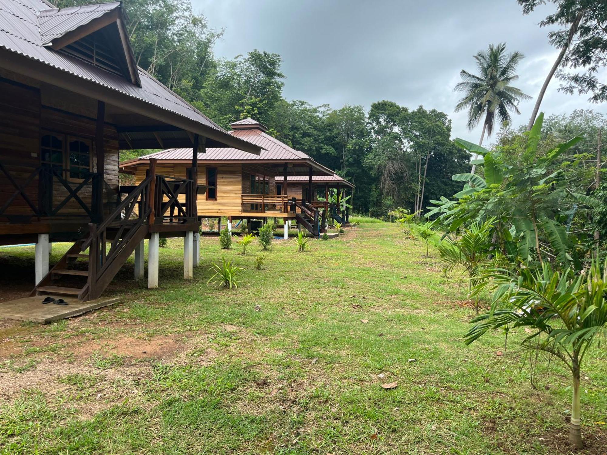 Koh Jum Home Stay Exteriör bild