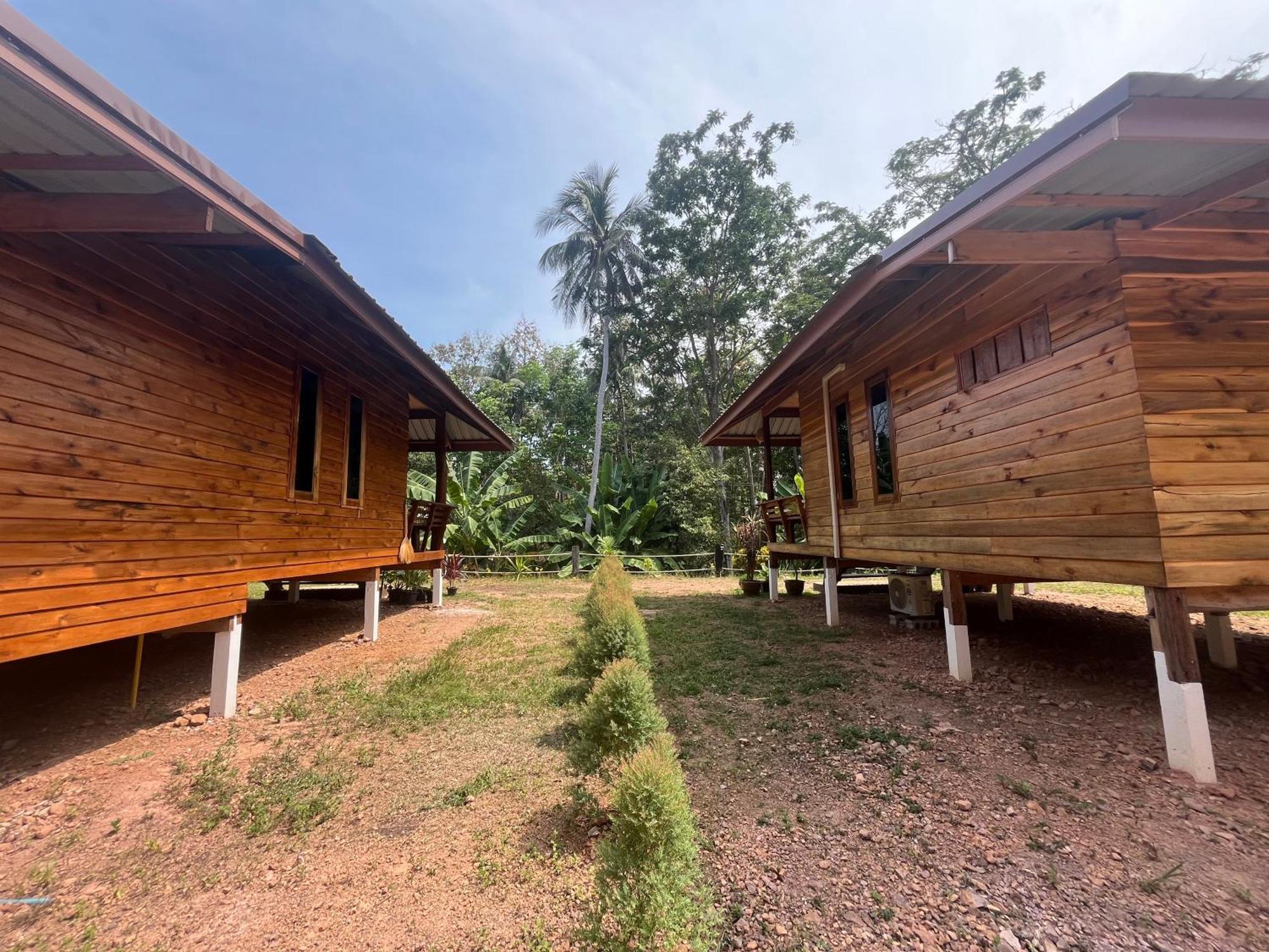 Koh Jum Home Stay Exteriör bild